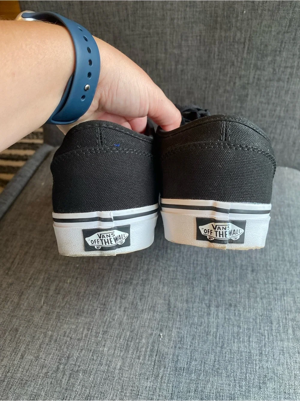 Vans black canvas